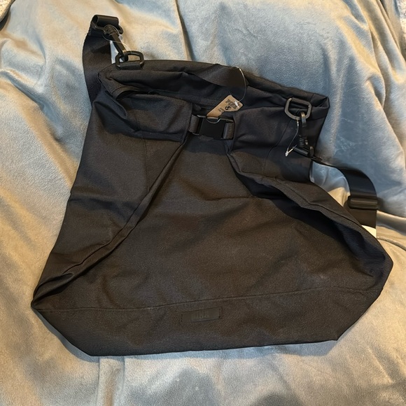 Victoria secret back pack - Picture 1 of 4